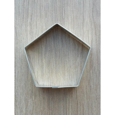 Pětiuhelník kovová vykrajovačka