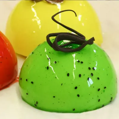 Kiwi zrcadlová poleva – IRCA Mirror Kiwi 500 g | Profesionální zelený mirror